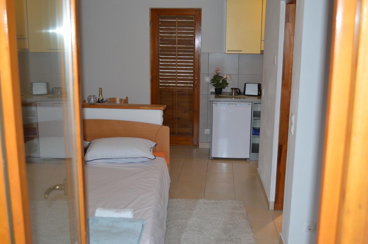 Apartment Aleksandar Tivat Exterior foto